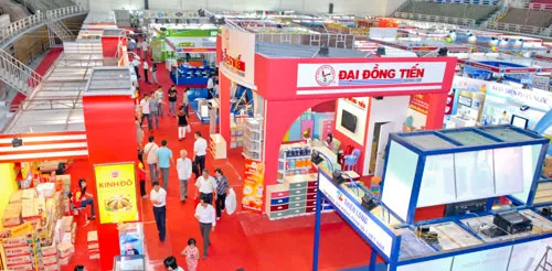 Sản phẩm nhựa Đại Đồng Tiến tại triễn lãm.