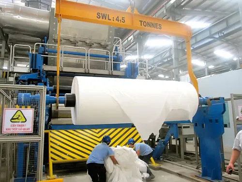 Trong một nhà máy của SGP.