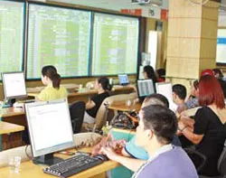 Mức P/E trung bình thị trường hiện khoảng 5 lần là cơ hội cho NĐT giá trị.