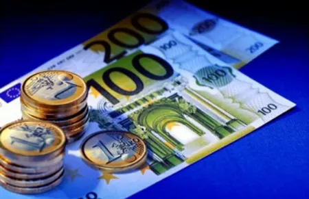 Chú tịch Ngân hàng Trung ương châu Âu cho rằng cuộc khủng hoảng nợ hiện nay đã mang tính hệ thống. Chú tịch Ngân hàng Trung ương châu Âu cho rằng cuộc khủng hoảng nợ hiện nay đã mang tính hệ thống.