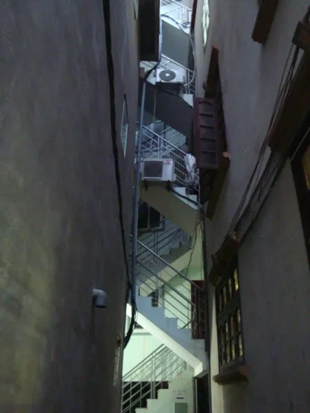 Hầu hết giao dịch mua bán giữa chủ đầu tư tư nhân và khách hàng chỉ là bản hợp đồng mua bán có xác nhận của chính quyền