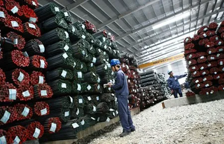 Tại thời điểm 1-6-2012, chỉ số tồn kho ngành sản xuất sắt, thép giảm 5,4%.