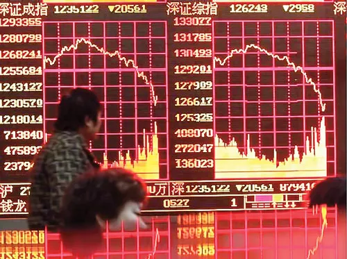 TTCK Trung Quốc rơi tự do vì cơn khát tiền mặt làm đông cứng thanh khoản trên các thị trường vốn.