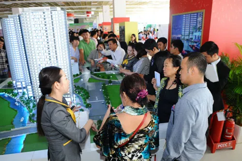 Mở bán một dự án.