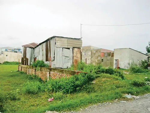 Một khu nhà xây không phép tại xã Vĩnh Lộc A (Bình Chánh). Ảnh: Tr.Giang