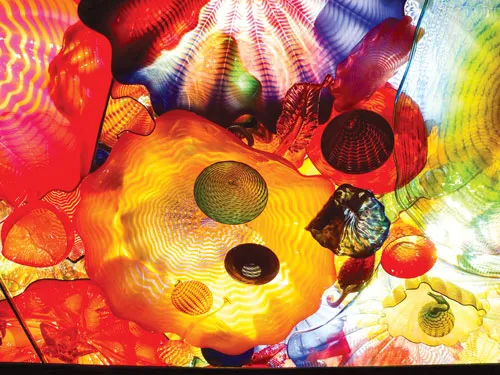 Tác phẩm trưng bày trên trần nhà. Kiệt tác treo trên trần nhà. Vườn thủy tinh xen lẫn với cây cỏ. Một tác phẩm theo trường phái siêu thực. Các tác phẩm nghệ thuật tạo hình đặc sắc. Các tác phẩm nghệ thuật ứng dụng trưng bày gia đình. Sáng tạo kỹ thuật màu sắc và ánh sáng. Tác phẩm trưng bày trên trần nhà. Kiệt tác treo trên trần nhà. Vườn thủy tinh xen lẫn với cây cỏ. Một tác phẩm theo trường phái siêu thực. Các tác phẩm nghệ thuật tạo hình đặc sắc. Các tác phẩm nghệ thuật ứng dụng trưng bày gia đình. Sáng tạo kỹ thuật màu sắc và ánh sáng.