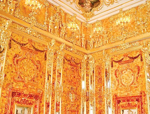 Căn phòng hổ phách được tái dựng ở Saint Petersburg.