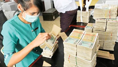 Hệ thống ngân hàng Myanmar đang chờ cuộc cải tổ sâu rộng.