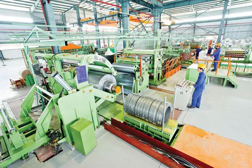 Hệ thống nhà máy gia công chế biến thép (coil center) của SMC.