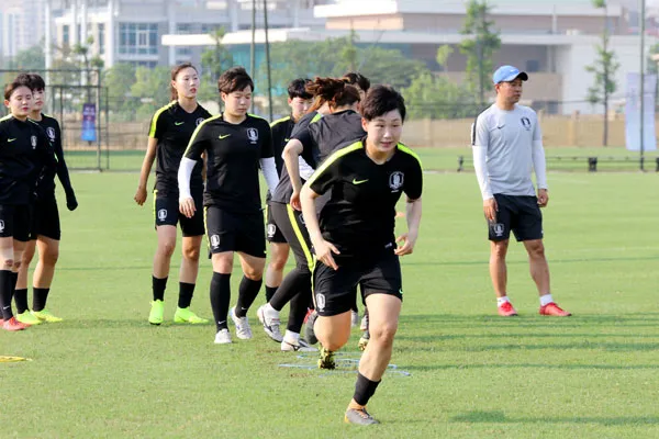 U19 nữ Việt Nam sẵn sàng cho vòng loại châu Á 2019 ảnh 1
