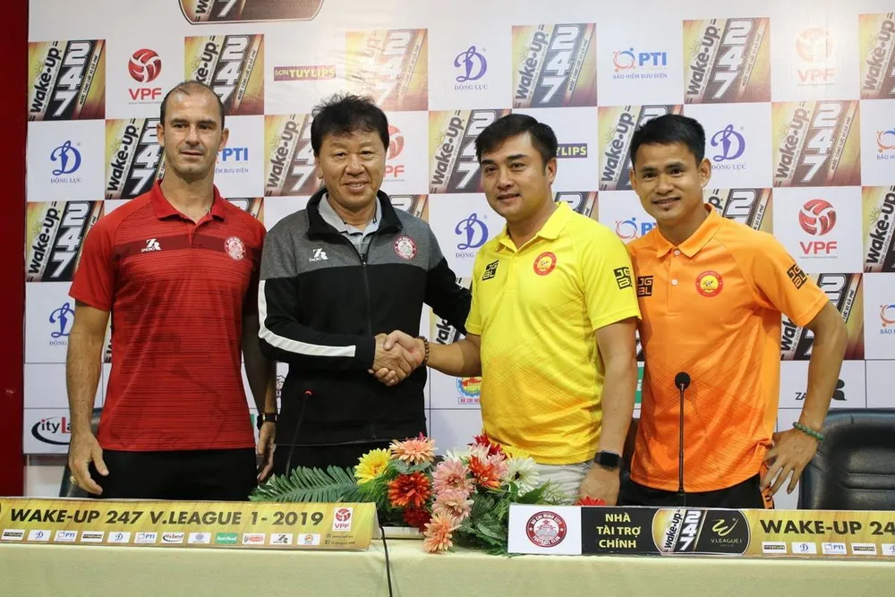 Vòng 13 V-League 2019: Khẳng định ngôi đầu ảnh 1