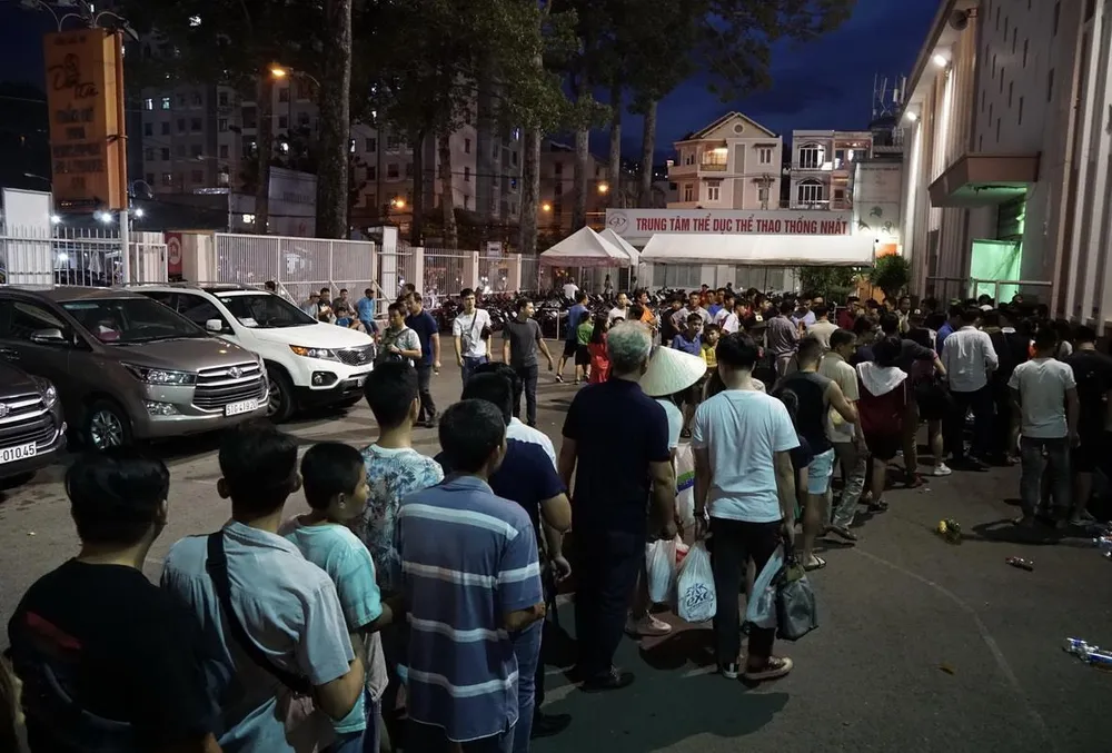 Quang Hải nổ súng giúp CLB Hà Nội cầm chân CLB TPHCM ảnh 1