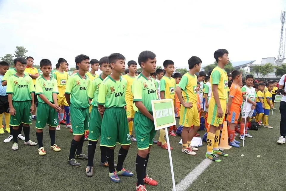 Gần 100 đội tham dự mùa giải năm nay. Ảnh: Anh Trần