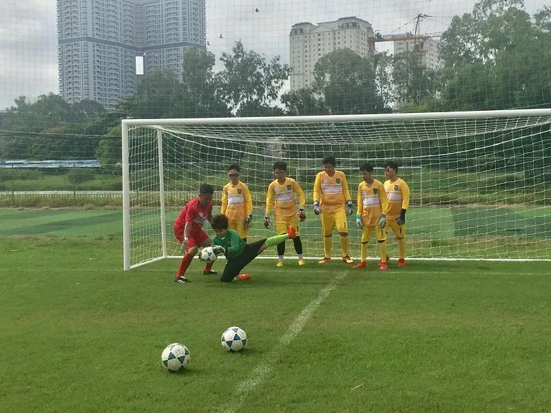 ‘Lò’ đào tạo thủ môn tại TPHCM ảnh 6