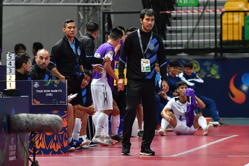 Thái Sơn Nam – Shenzhen Naling: Chờ đương kim Á quân thị uy ảnh 1