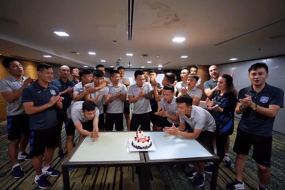 Thái Sơn Nam – Shenzhen Naling: Chờ đương kim Á quân thị uy ảnh 2