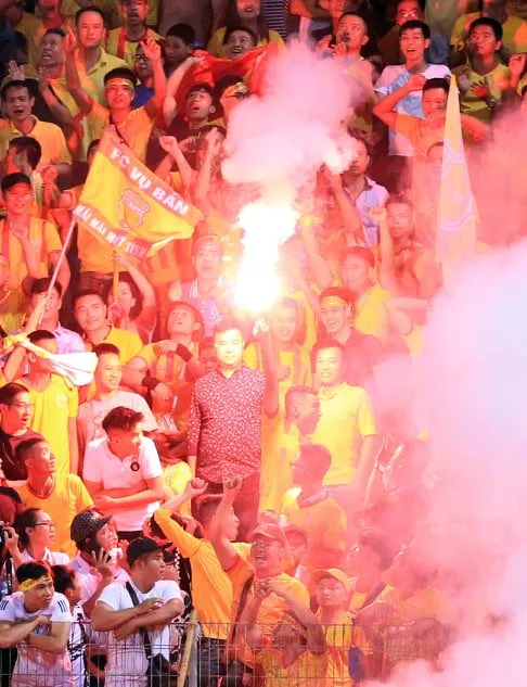 Lãnh đạo CLB Hà Nội và Nam Định lên tiếng xin lỗi về vụ việc ngày 11-9 ảnh 1