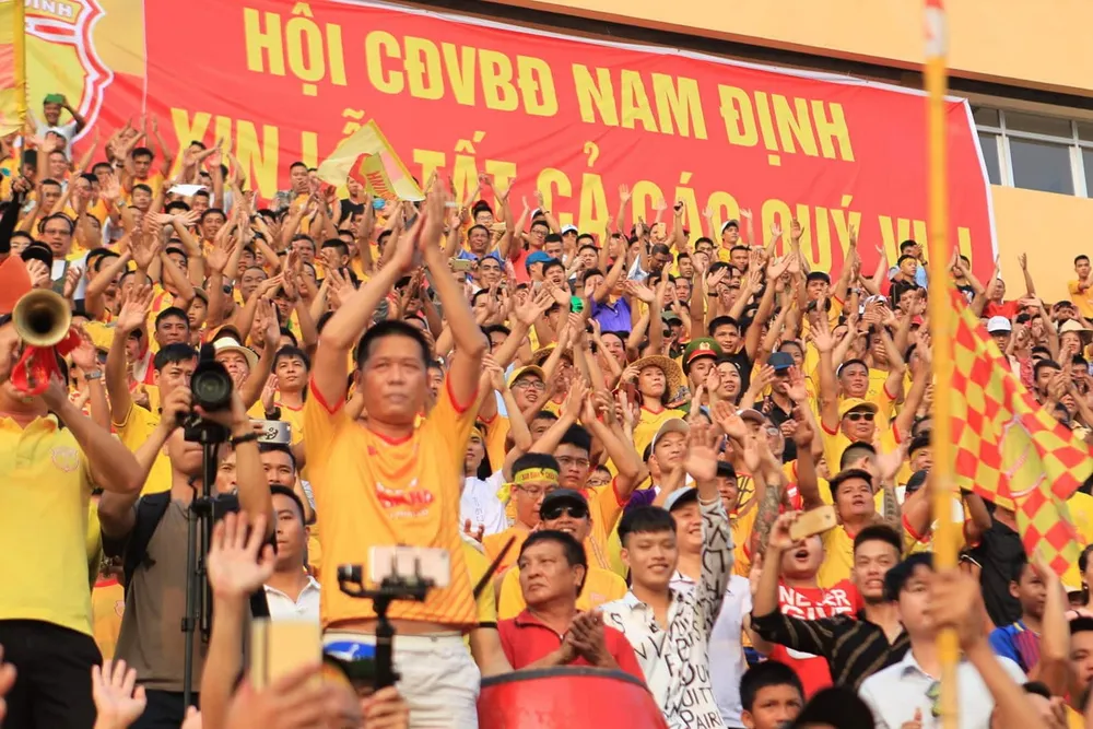 Công tác An ninh được tăng cường trong trận Nam Định – TPHCM ảnh 4