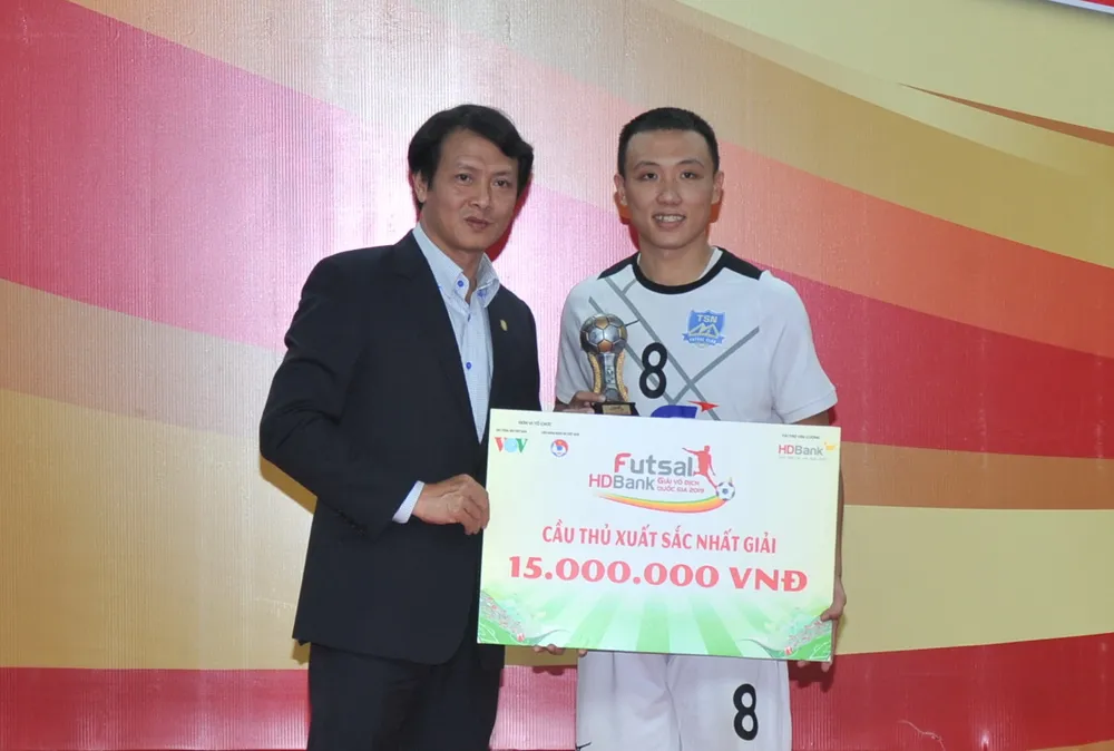 Pivot Minh Trí đặt quyết tâm có được vé tham dự giải châu Á 2020 ảnh 1