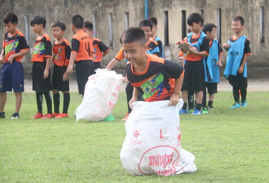 CLB Bóng đá cộng đồng Immanuel Huế đón sinh nhật lần đầu tiên ảnh 1