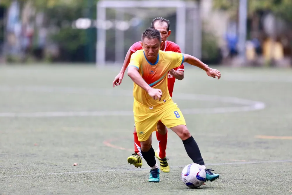 Cựu cầu thủ Cảng Sài Gòn tranh chung kết cùng cựu Sinh viên TPHCM ảnh 3