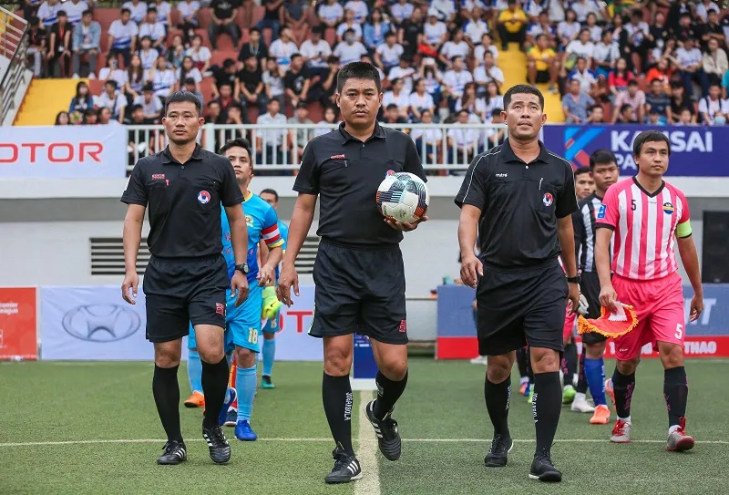 Khai mạc SPL-S2: Hấp dẫn ngay ngày đầu ảnh 1