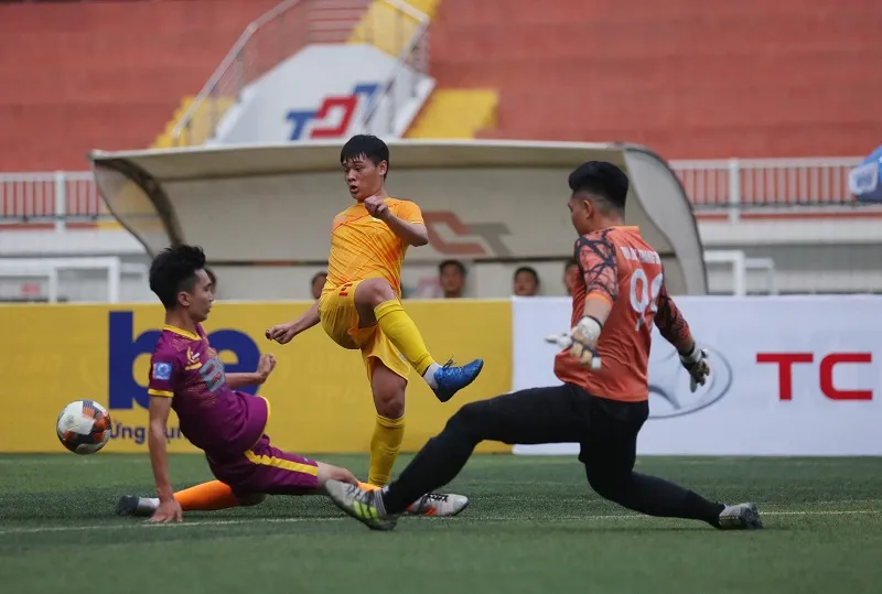 Khai mạc SPL-S2: Hấp dẫn ngay ngày đầu ảnh 2