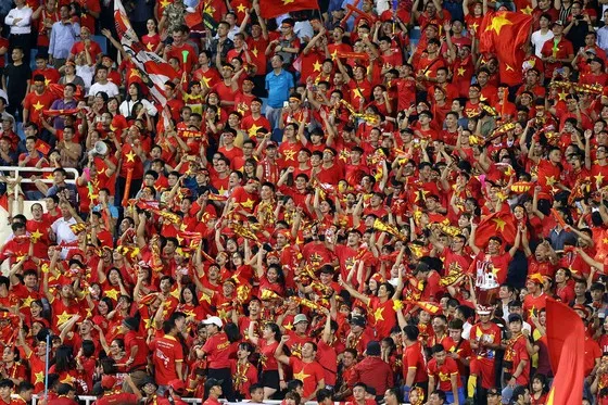 Lãnh đạo FIFA và AFF khen ngợi sự thăng tiến của bóng đá Việt Nam ảnh 1