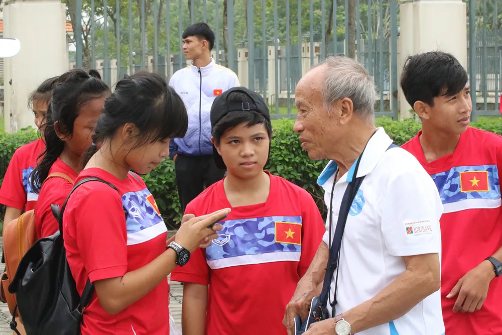 HLV Bùi Lương và hành trình hơn nửa thế kỷ truyền lửa khát vọng ảnh 3