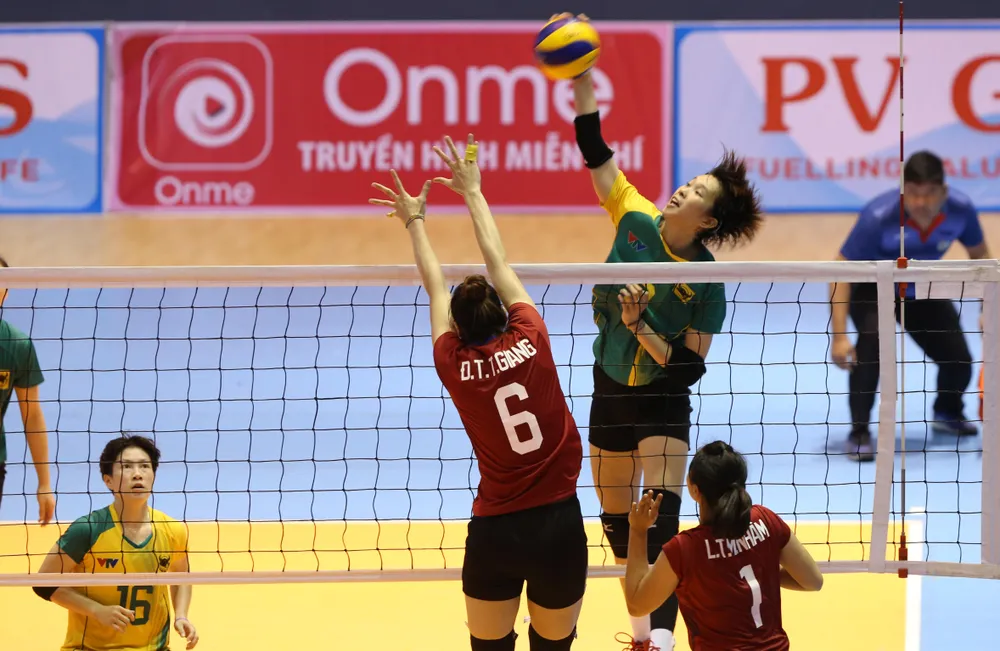 Giải bóng chuyền VĐQG 2020: Nữ khó lường, nam dễ đoán ảnh 1