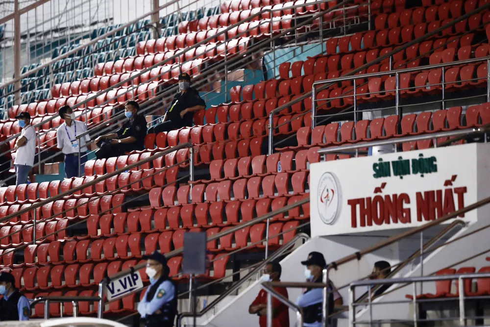 Sân Thống Nhất tuân thủ nghiêm túc phòng chống dịch Covid-19 ảnh 3
