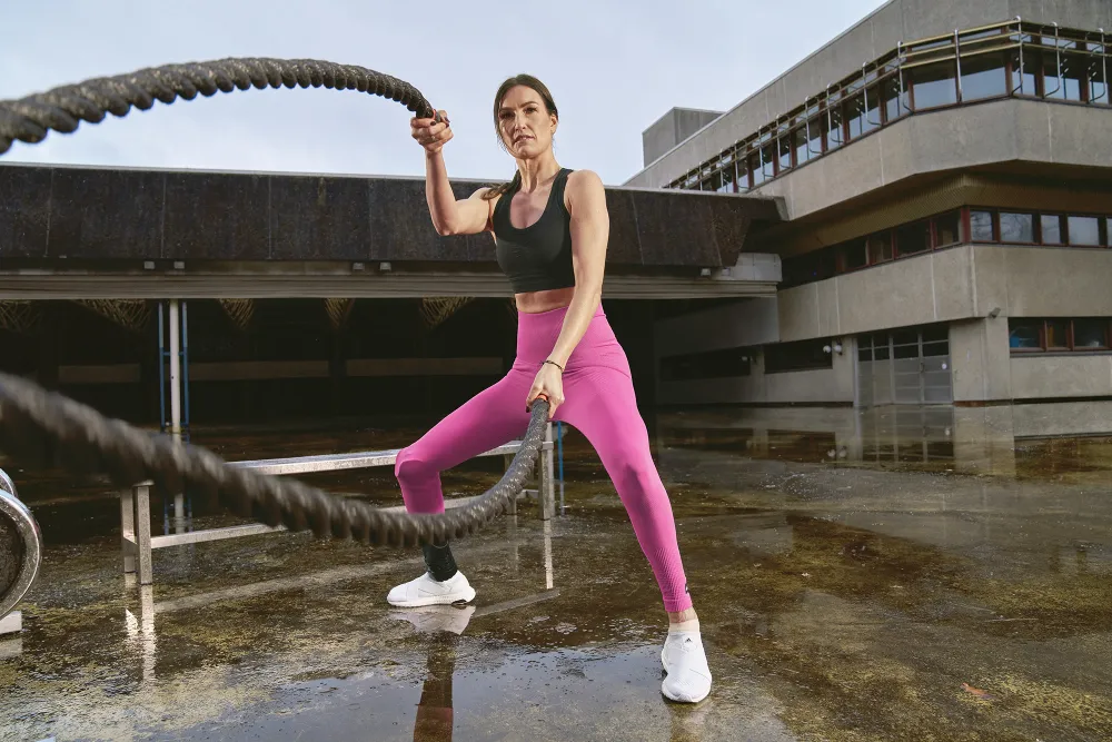 Adidas khởi động chiến dịch Watch Us Move dành cho phái đẹp