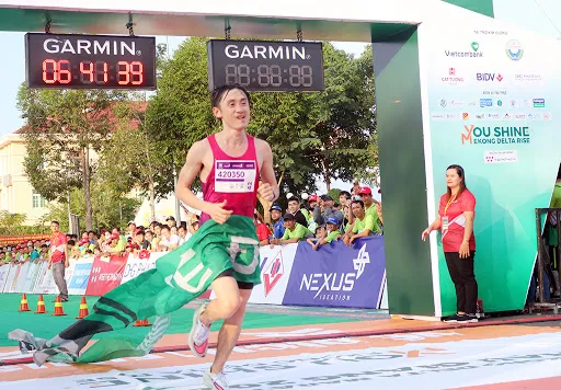 Bùi Thế Anh trở lại đường đua marathon ảnh 1