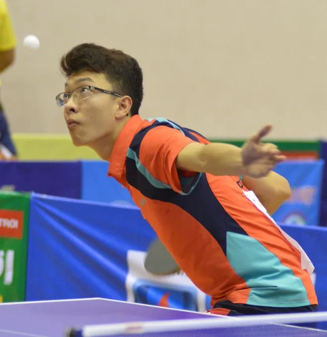 Tay vợt Vũ Quang Hiền.