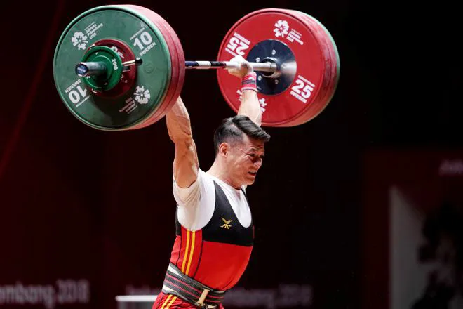 Cử tạ Việt Nam tranh vé Olympic ở Uzbekistan ảnh 1