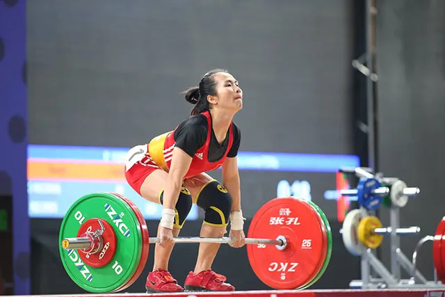 Lực sĩ Vương Thị Huyền thi đấu ở hạng cân 49kg nữ không phải sở trường.