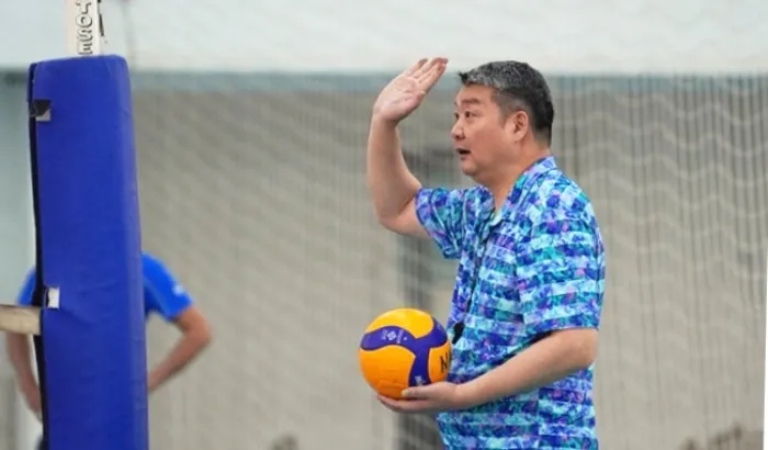 Chuyên gia Li Huan Ning.