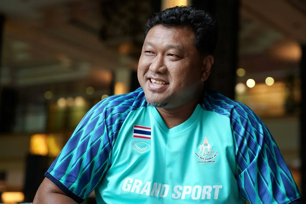 HLV U23 Thái Lan lo lắng về thể lực của học trò trước thềm SEA Games 31 ảnh 1