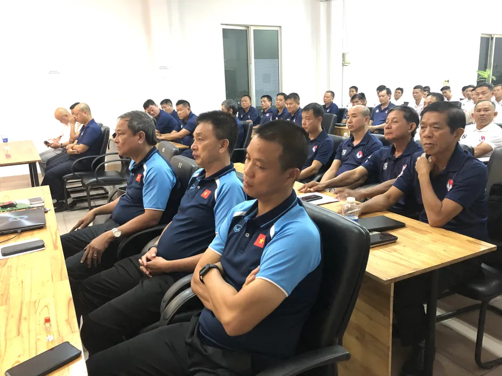 Có 62 trọng tài tham gia lớp tập huấn