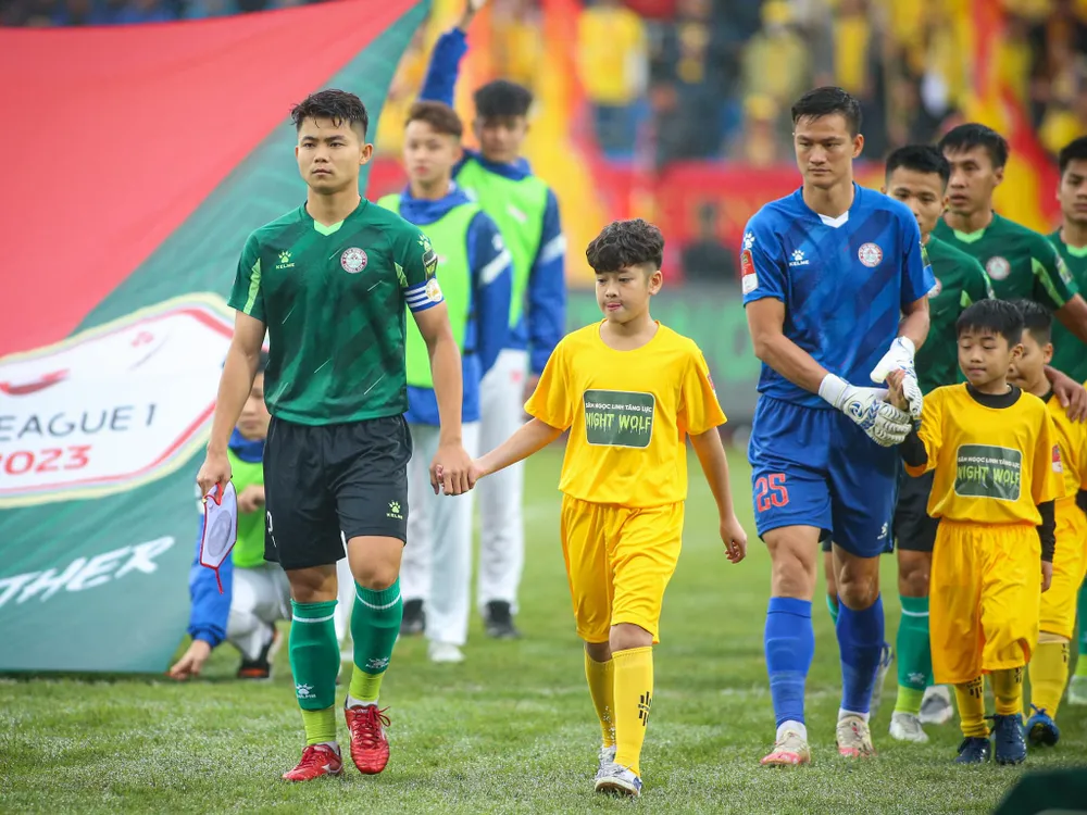 CLB TPHCM chưa có điểm nào sau hai trận đấu, thành tích thật đáng lo cho đội bóng suýt xuống hạng mùa rồi CLB TPHCM chưa có điểm nào sau hai trận đấu, thành tích thật đáng lo cho đội bóng suýt xuống hạng mùa rồi