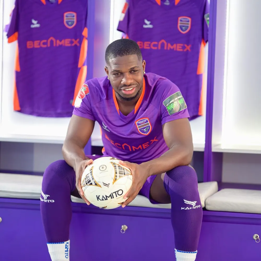 Vua phá lưới V-League 2022 Rimario đang tiếp tục tỏa sáng trong đội hình B.Bình Dương