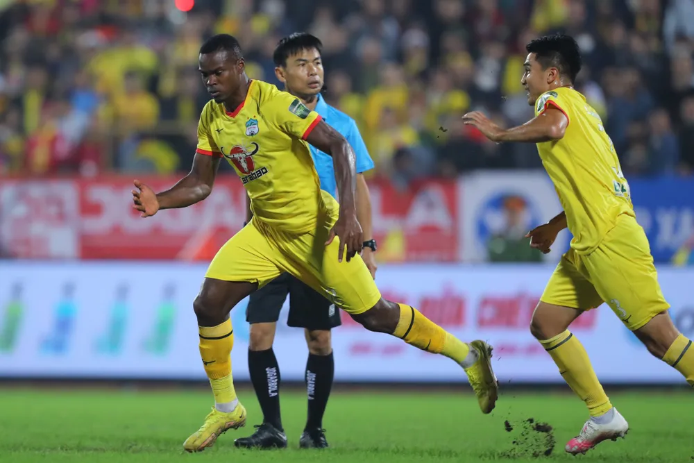 HA.GL hòa trận thứ 3 liên tiếp