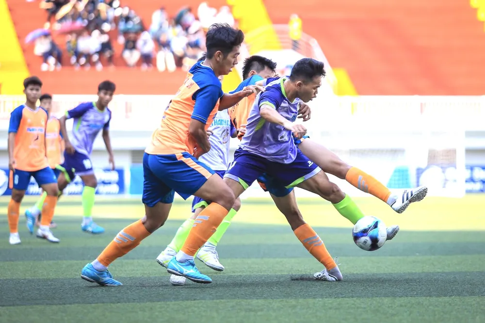 ĐH Sư phạm TDTT TPHCM giành chiến thắng cách biệt trước ĐH Nông Lâm ĐH Sư phạm TDTT TPHCM giành chiến thắng cách biệt trước ĐH Nông Lâm