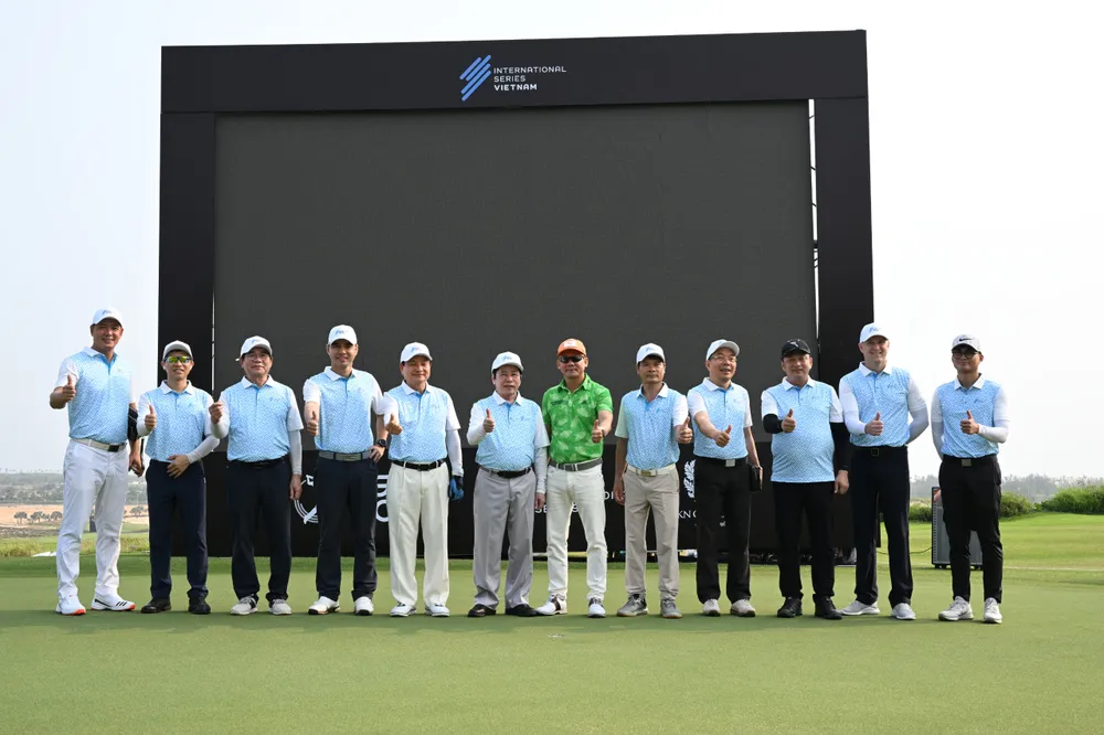 Các giải golf đều thu hút sự tham gia của đông đảo người nổi tiếng và các khách hàng cao cấp, là tiền đề để phát triển du lịch golf trong tương lai