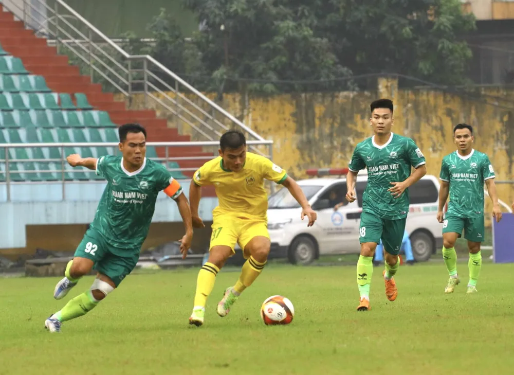 Phù Đổng chia điểm cùng Quảng Nam. Ảnh: MINH HOÀNG