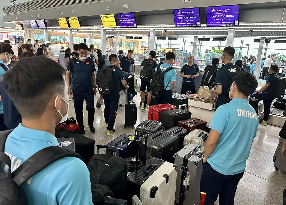 Có 24 cầu thủ được đưa sang Campuchia, ông Troussier sẽ có 4 ngày để sàng lọc ra 20 cầu thủ tốt nhất bước vào hành trình bảo vệ Huy chương vàng