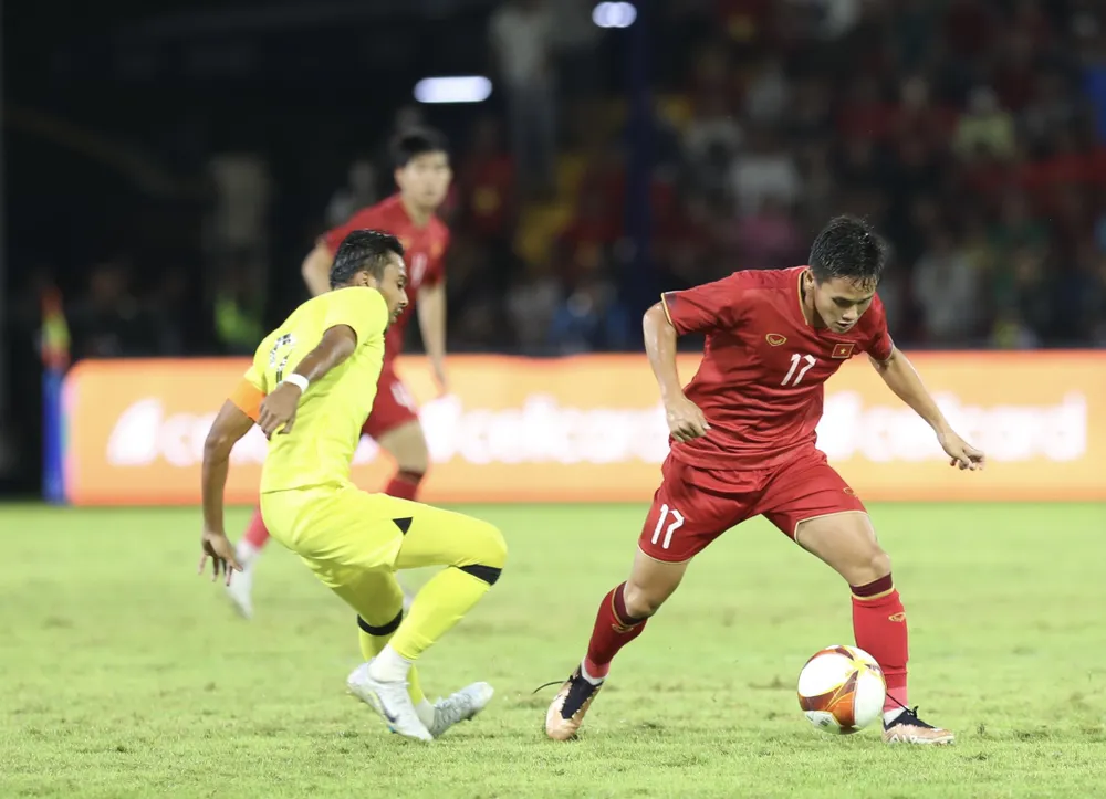 U22 Việt Nam đã có khởi đầu thuận lợi khi dẫn 2-0 sau 33 phút thi đấu