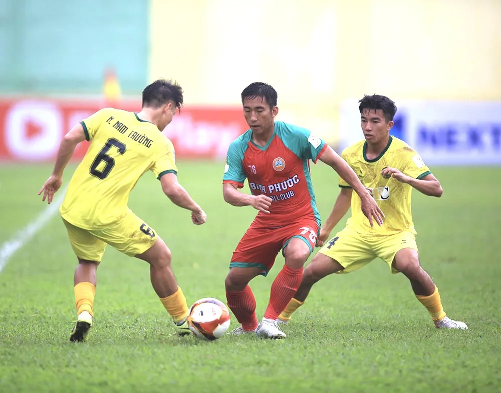 Hoà Bình đang đứng cuối bảng