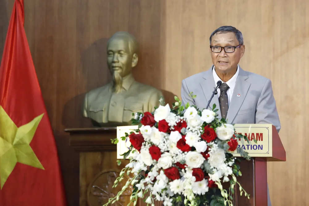 HLV Mai Đức Chung báo cáo tóm tắt quá trình tập huấn của đội tuyển, ông cho biết toàn đội sẵn sàng để nhập cuộc với tinh thần và sự quyết tâm cao nhất. Trước đó, để chuẩn bị cho VCK World Cup nữ 2023, đội tuyển nữ Việt Nam đã có hai chuyến tập huấn ở nước ngoài tại Nhật Bản và Đức.