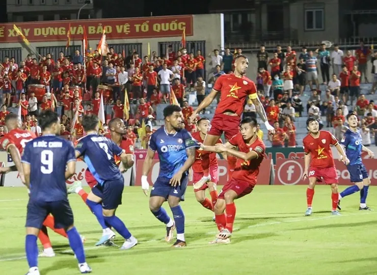 Hà Tĩnh vượt qua Bình Định với tỷ số 2-1 trong cuộc so tài ở giai đoạn 1 V-League 2023